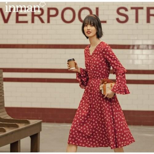 INMAN Spring Autumn Artsy Style Women V-Neck Lotus Sleeve Fit Waist Floral Print A-Line Dress