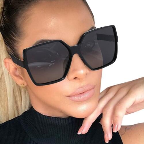 Vintage Oversize Square Sunglasses Women Luxury Brand Big Frame Women Sun Glasses Black Fashion Gradient Female Glasses