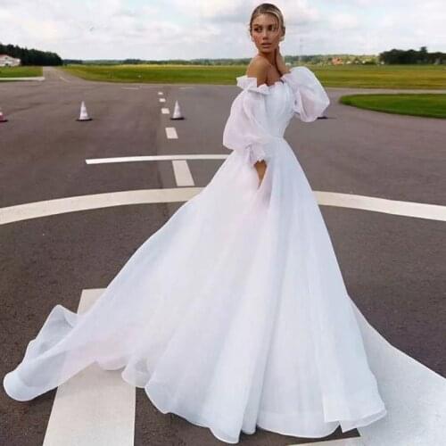 Vestidos De Novia 2021 Boho Wedding Dress ​Sexy Backless Puff Sleeves Beach Bride Dress Organza Princess Wedding Gowns Plus Siz