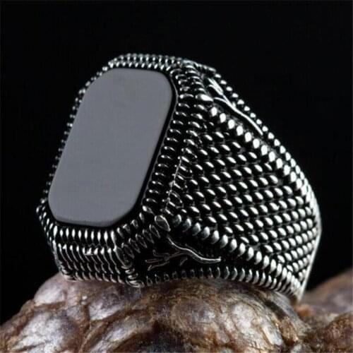Simple Metal Black Crystal Mens Ring Punk Domineering Finger Ring Accessories Vintage Male Jewelry Gifts