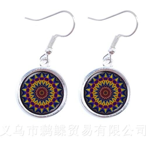 2018 Classic Lotus Mandala Jewelry Drop Earring Nail Henna Om Symbol Zen Buddhism Retro Handmade Yoga Pending for Mom Gift