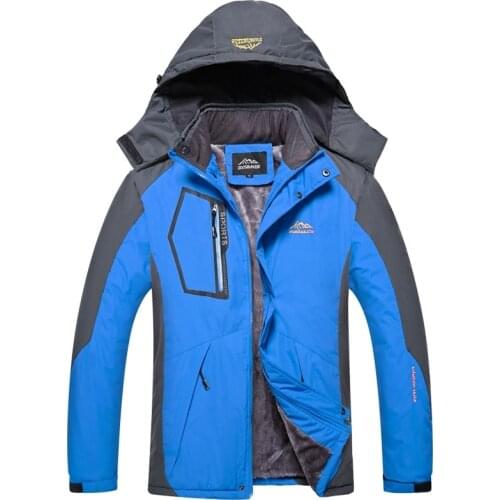New Jacket Mens Softshell Sailing Windproof Hiking Jackets Outdoor Mountain Hiking Winter Trekking Jacket Men Windbreaker Coats