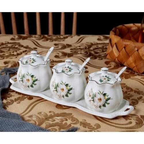 Spice Jar Creative Ceramic Seasoning Box With Spoon & Cover Pepper Spice Jars Salt Sugar Bowl 3piece/Set Kitchen Supplies LFB835