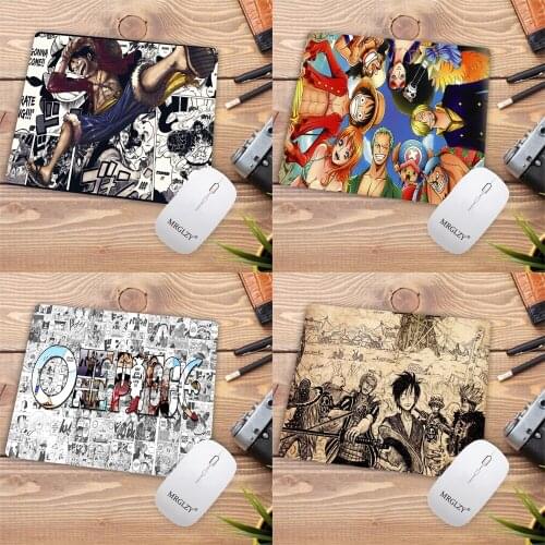 Mouse Pad Gaming Desk Small Size Anime things Luffy Pillows Mini Pc Gaming Keyboard and Mouse Laptops Rug Mousepad Desk Mats
