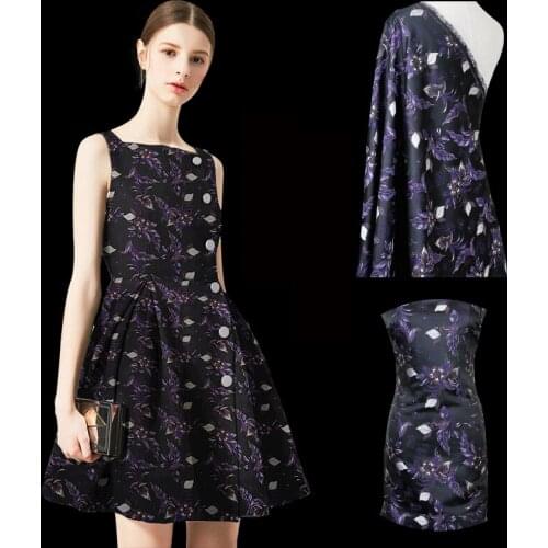 HLQON new arrival gold line yarn dyed brocade jacquard purple fabric for dress women clothing tissue patchwork 145cm width