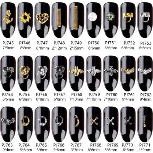 20pcs/lot 3D Nail Art Decorations Heart Mixed Size Colorful Metal Nail Accessories DIY Nail Designs