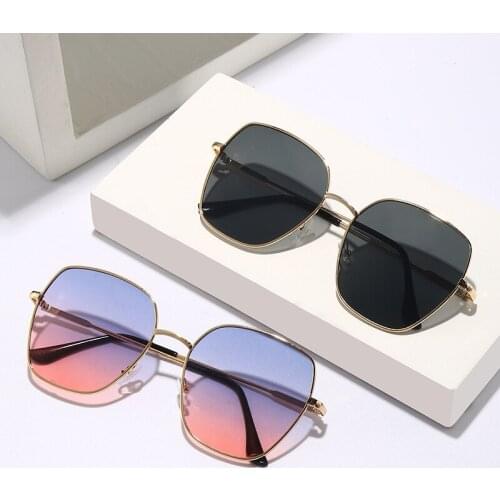 XIKEDUO Women's Glasses And Cases