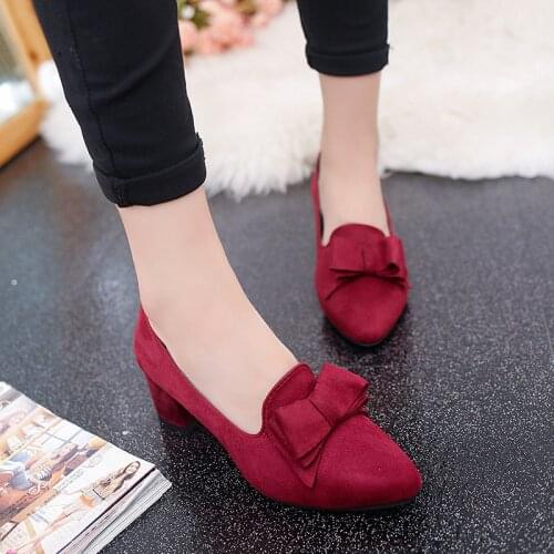 KOMAILEE Suede Pumps