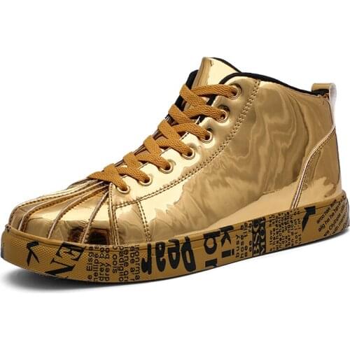 Men Women Casual Shoes Skateboard Sneakers Patent Leather Flats Lovers Footwear Male Party Nightclub Shoes Walking Dress Loafers