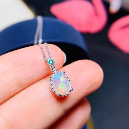 Luxury Atmosphere Hot Sale Style Natural Opal Necklace Hanging 925 Silver Womens Necklace Electroplating Gold Craft