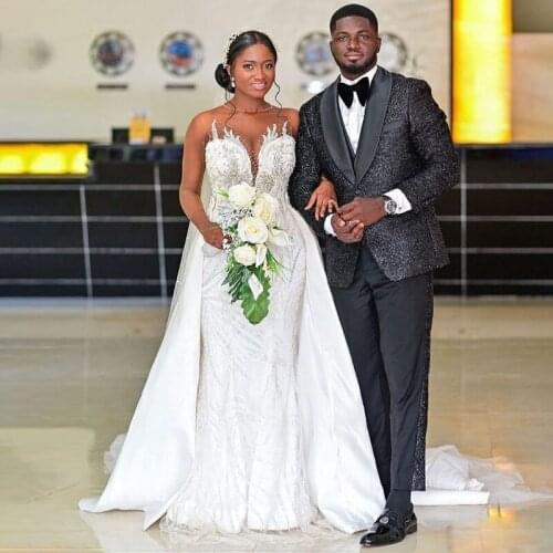 Handsome Black Slim Fit Wedding Tuxedos 2021 One Button Three Pieces Prom Suit Shalw Lapel Groomsmen Wear