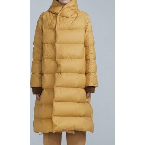 2020 Fashion outdoor women jacket 90% white down wind proof womens coats yellow black white loose size warm winter long parkers