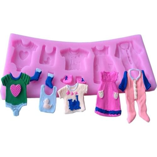 1 pc Lovely Baby Clothes Silicone Fondant Mold 3D Cupcake Chocolate Candy Pastry Mold Wedding Cake Decorating Tools