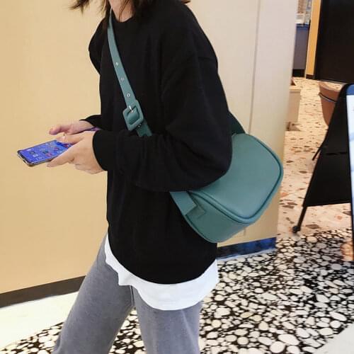 Advanced sense small bag womens bag new 2021 fashion breast bag womens trendy One Shoulder Messenger dumpling