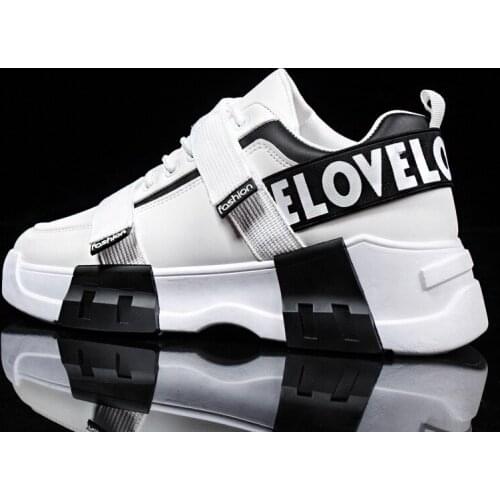 2021 fashion new mens shoes trend Korean leisure sports shoes outdoor leisure sports shoes travel running shoes