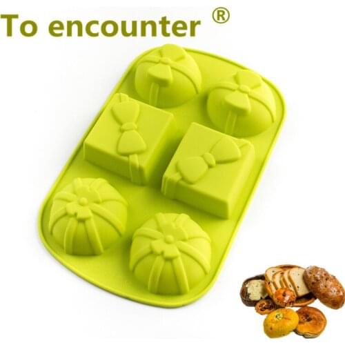 To encounter Gift Box Shape Silicone Chocolate Mold Jelly Pans DIY Soap Mould Silicone Muffin Cupcake Pans Baking Cake Mould