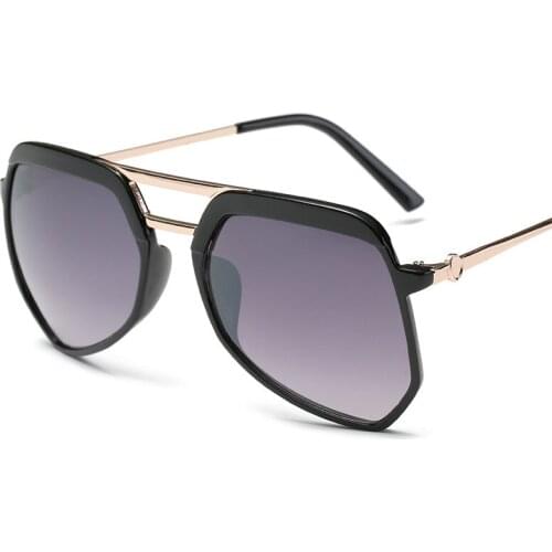 Vintage Oversize Oval Sunglasses Women Luxury Brand Big Frame Women Sun Glasses Black bee Fashion Gradient Female Glasses Oculos