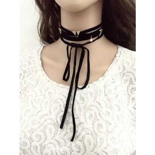 European and American Fashion Black/Red Velvet Gold-plated Pearl Heart Moon Triangle Pendant Rhinestone Multilayer Necklace