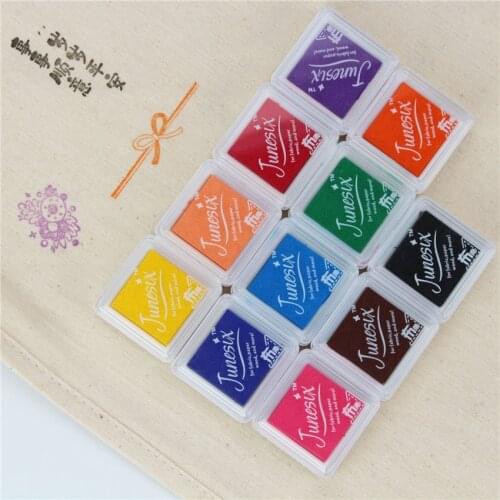 11 Colors Cute Fashion Square Oil Based For DIY Craft Rubber Stamps For Ink Pad Fabric Wood Paper Wedding Gift Finger Print