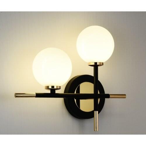 Creative 2 Heads Glass Ball LED Wall Lamp Bedroom Wandlamp Fashion Iron Back Mirror Light Fixtures Beside Sconce Lamps Lighting