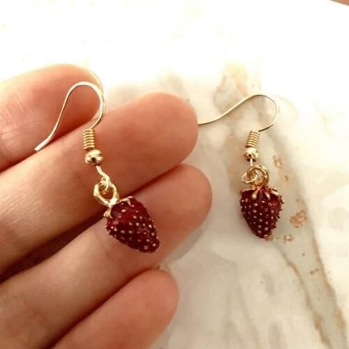 3D Solid Strawberry Fruit Earrings Gold Zinc Alloy Charms Dangle Women Hoop Eardrop Fashion Jewelry Drop Shipping