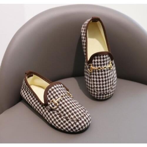 2021 Metal buckle casual shoes Boys Girls New Kids Fur Shoes Flat Princess Girls Shoes outdoor all-match durable flat shoes