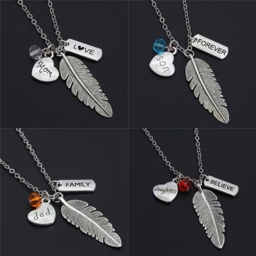 1pc Family Jewelry Mom Dad Son Daughter Charms Heart Pendant Necklace Forever Love Words With Feather Colorful Beads Angel Gift