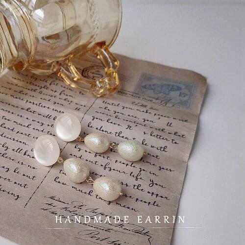 Stud Earrings for Women Fashion Elegant Retro Simple Pearl White Earrings Women Jewelry Accessories Wholesale