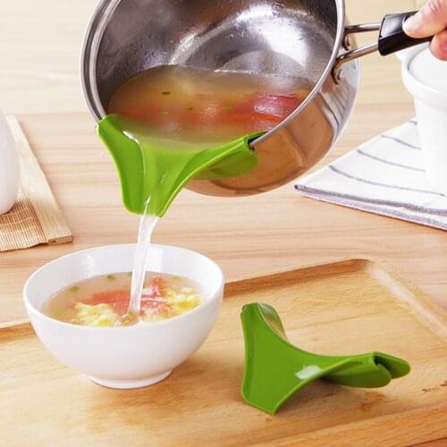 New Coming Creative Kitchen Gadgets Pour Soup Anti-spill and Leak Soup Deflector Useful Home Kitchen Specialty Tools 1109