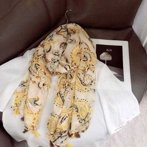 Autumn Fashion Aztec Yellow Cashew Tassel Viscose Shawl Scarf Lady Print Soft Wrap Pashmina Bufandas Muslim Hijab Sjaal 180*90Cm
