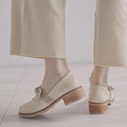 Plaid bow-knot shallow mouth leather shoes woman autumn new big size 34-43 flats school shoes lady brogues shoes leisure shoes