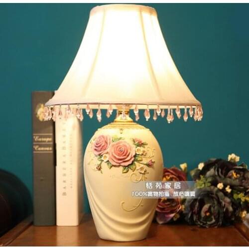 Fashion Rustic Rose Table Lamps Wedding Princess Lamps Resin Bedside Lamp