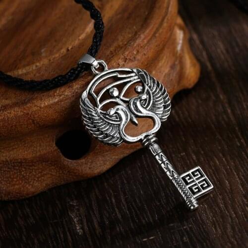 QIMING Eye Of Ra Or Eye Of Horus Necklace Men Jewelry Udjat With Feathers Key Pendant Egyptian Necklaces Gift