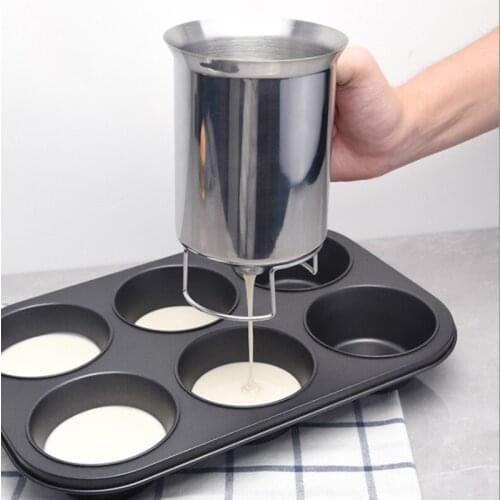 Batter Dispenser Handheld Batter Separator Stainless Steel Pancake Flour Paste Dispenser Pastry Flour Paste Funnel Kitchen Tools