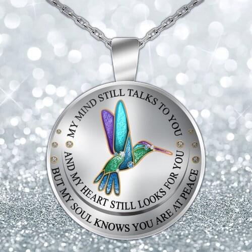Exquisite Hummingbird Necklace Round Pendant Necklace Memorial Women Girls Charm Choker Party Jewelry Gift