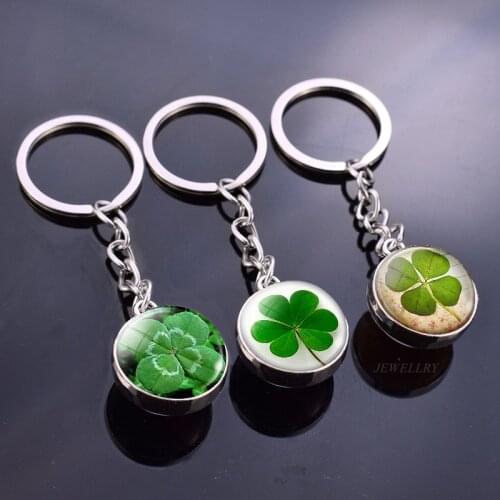 Shamrock Lucky Clover Crystal Ball Keychain Four Leaf Clover Pendant Glass Cabochon Jewelry Sphere Keyrings St. Patrick Day Gift
