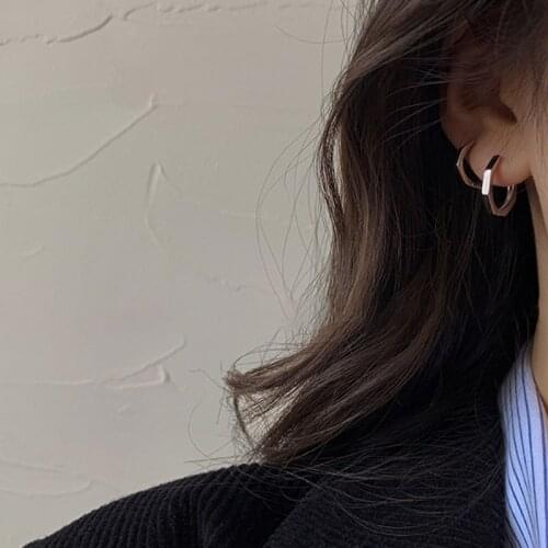 Charms 925 Sterling Silver Hoop Earring for Women Black Ear Pin Fine Jewelry Geometric Circle Huggie Earrings Ladies Brincos