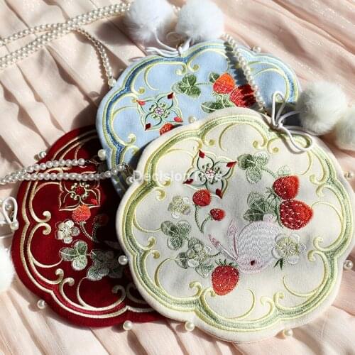 2021 women moon cake style flower embroidered crossbody bag vintage lady ethnic handbags casual travel shoulder bag for girls