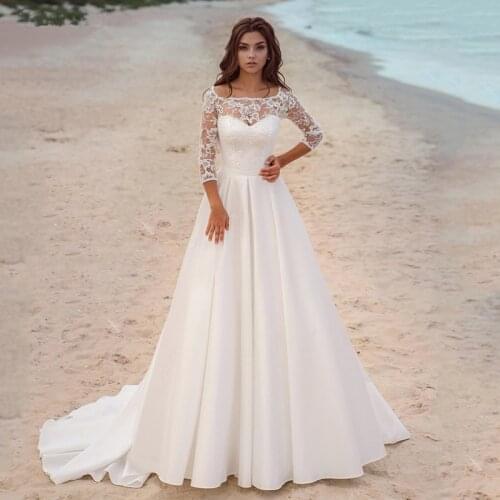Gorgeous On Sale Beach Lace Bridal Wedding Dresses Square Neckline with 3/4 Sleeves Wedding Gowns for Bride Buttons Back 2021