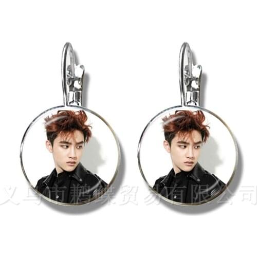 Hot KPOP EXO Earrings EXO Member Figure Silver Plated Stud Earrings For Fans Support Jewelry Wonderful Gift