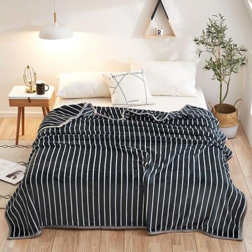 Super Soft Thick Summer Air Condition Blanket for Sofa Bed Travel Plane Nordic Blankets for Adult Student Dorm Bedspread Bedding