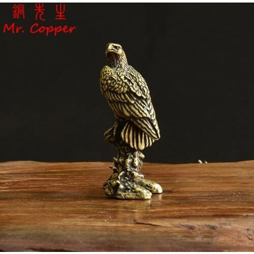 Antique Bronze Decorations Desk Ornament Eagle Miniatures Figurines Pure Copper Eagle Statue Home Decorations Crafts Collection