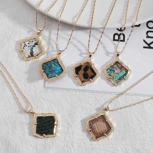 New Acrylic Abalone Shell Paper Leopard Curved Geometric Pendant Necklace Snakeskin Leather Gold Charm Body Brand Jewelry