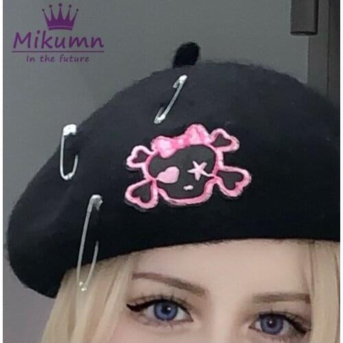 Harajuku Punk Rock Love Heart Letter / Skull Black Woolen Beret Hats Women Girls Streetwear