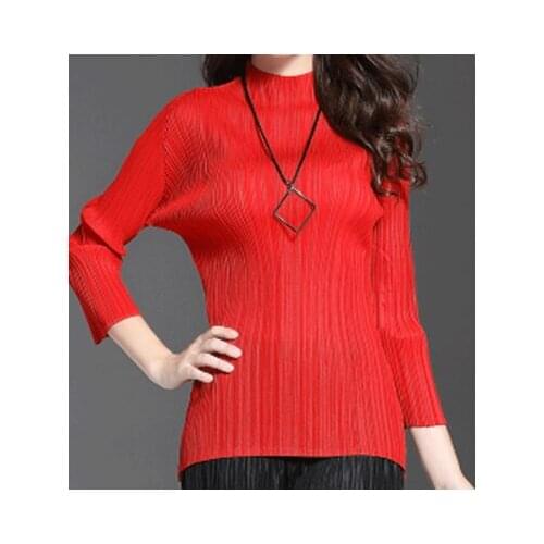 Seven-sleeve Thin Slim Miyake Wrinkled and Semi-high Collar T-shirt Bottom Pleats Tshirt