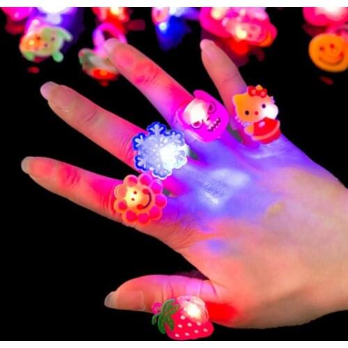 5pc/set Luminous Rings New Childrens Toys Flash Gifts LED Cartoon Lights Glow In The Dark Toys For Childs Kids Playing In Night