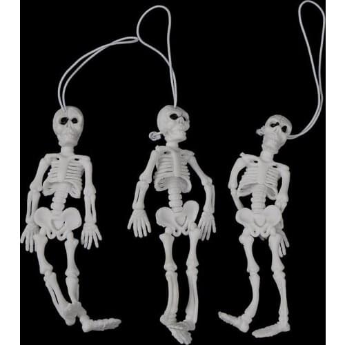 2pcs Fashion Jewelry Men Women Boys Girls Keychains Toilet Skull Skeleton On Commode Rubber Keyring Charms Car Keyfob Hot