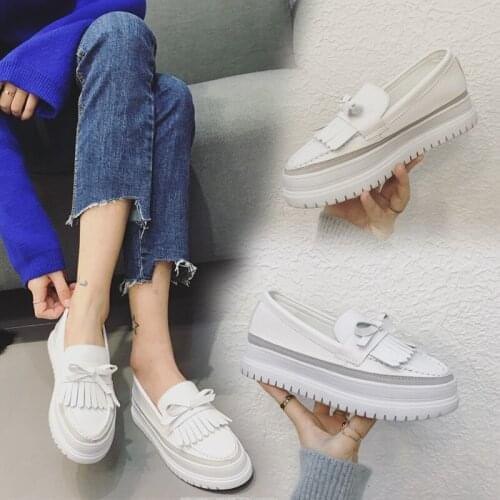 Fringe bow-knot fashion creepers muffin shoes woman round toe slip on flats white lazy comfy loafers brief casual moccasins 2020