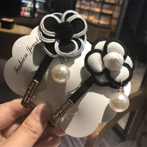 Vintage Pearl Camellia Hair Clip Luxury Hairpin Bangs Clip Brooch For Woman Barrettes Fabric Flowers Hairpins