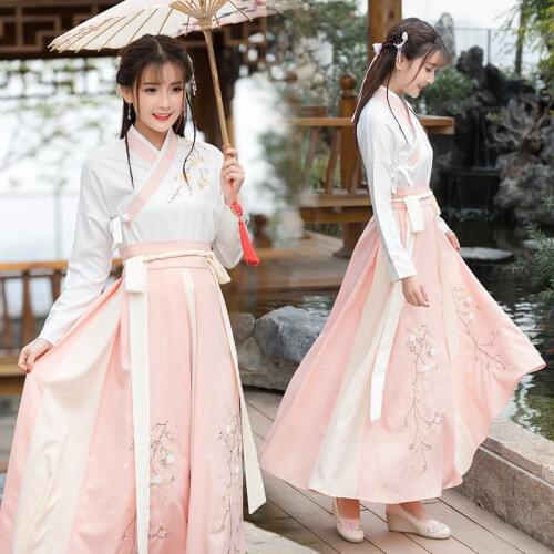 Female Ancient Hanfu Fairy Dress Chinese Elegant Improvement Han Dynasty Princess Dress Chinese Folk Dance Outfit Tang Dynasty